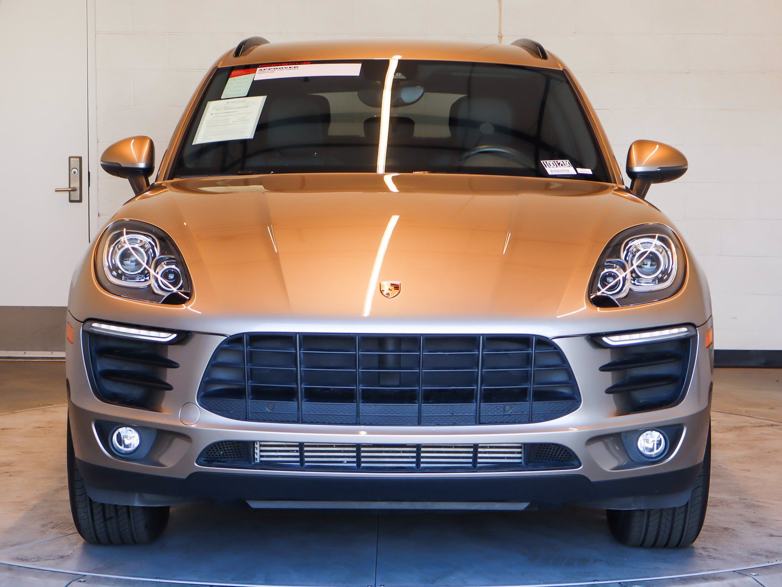 Porsche Macan Front View